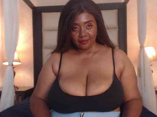 KiaraDiaz