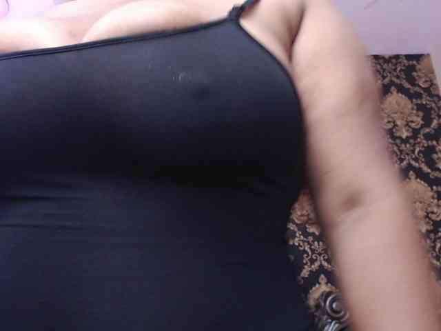 KiaraDiaz webcam