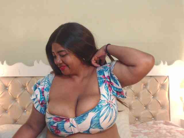 KiaraDiaz webcam
