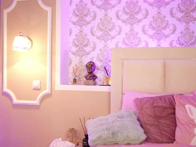 LizzieJordan live cam on BongaCams