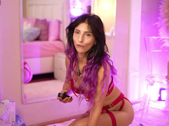 LizzieJordan live cam preview