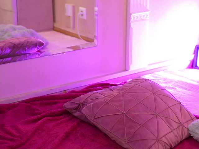 LizzieJordan live cam preview