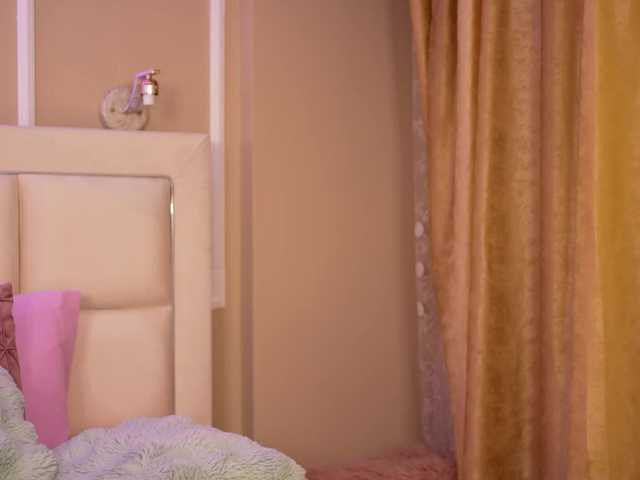 LizzieJordan live cam preview