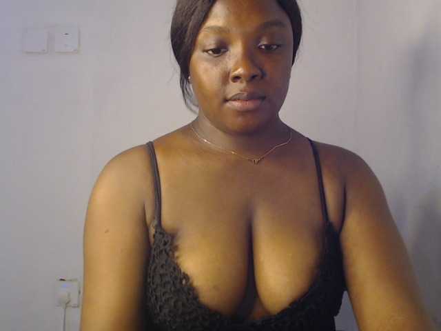 nastyapril, en vivo ahora en BongaCams