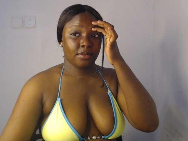 nastyapril, en directo ahora en BongaCams