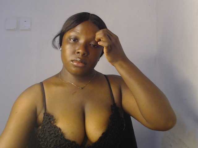 nastyapril, en vivo ahora en BongaCams