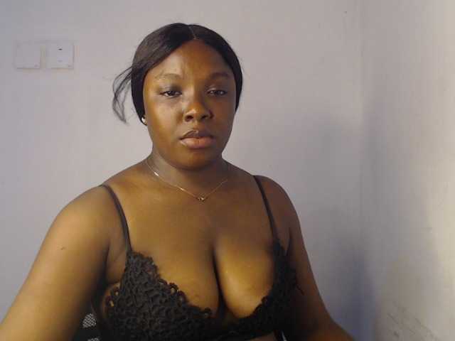 nastyapril, en vivo ahora en BongaCams