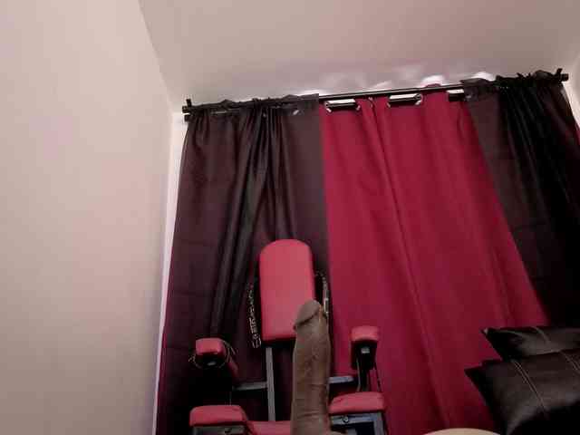 free adult chat now ElowenHalley
