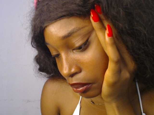 Nastygem live cam on BongaCams