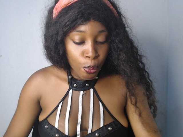 Nastygem live cam on BongaCams