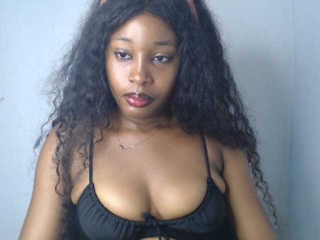 Nastygem live cam on BongaCams