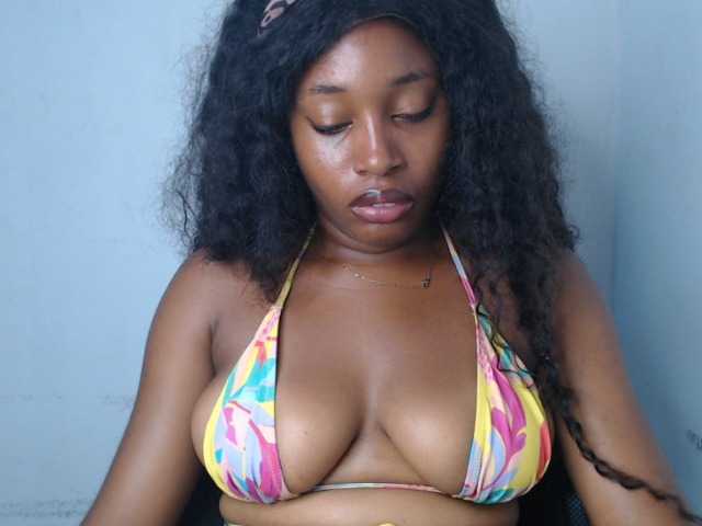 Nastygem live cam on BongaCams