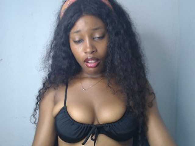 Nastygem live cam on BongaCams