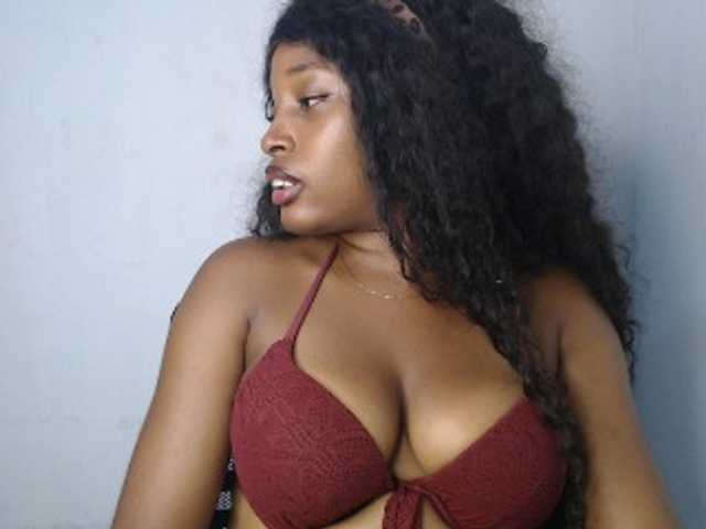 Nastygem live cam on BongaCams