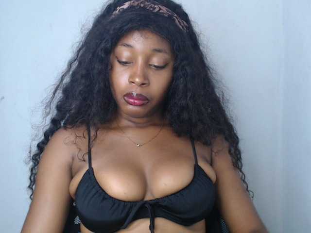 Nastygem live cam on BongaCams