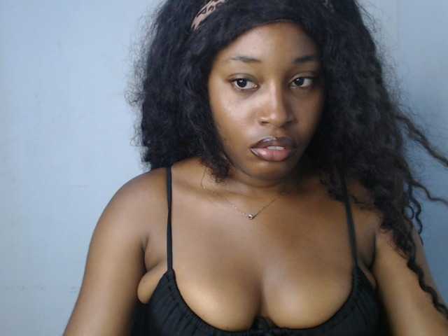 Nastygem live cam on BongaCams