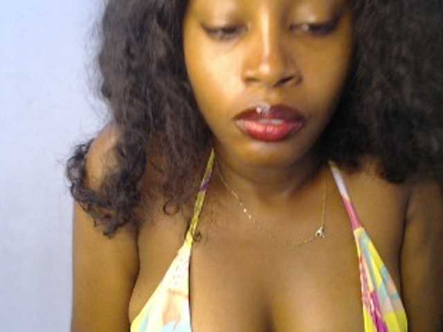 Nastygem live cam on BongaCams