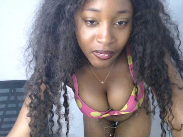 Nastygem live cam on BongaCams