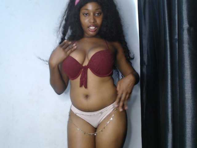 Nastygem live cam on BongaCams