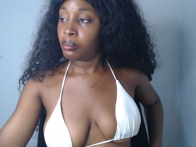 Nastygem live cam on BongaCams