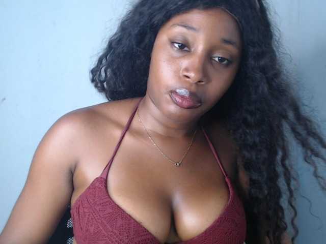 Nastygem live cam on BongaCams