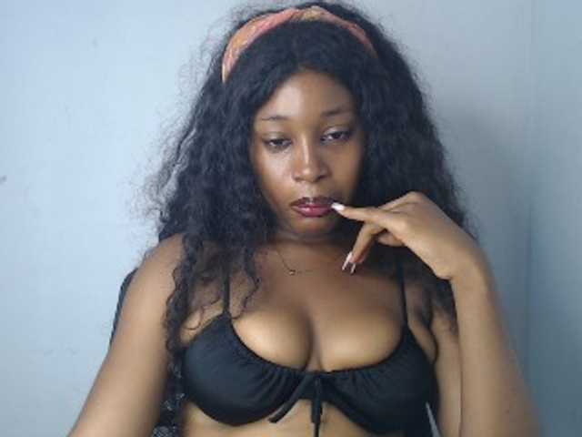 Nastygem live cam on BongaCams