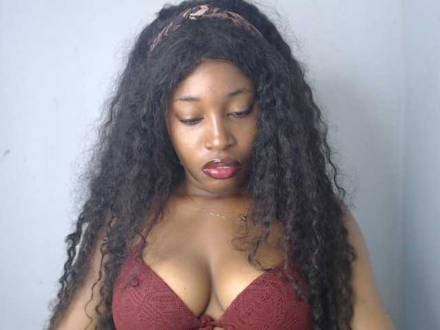 Nastygem live cam on BongaCams