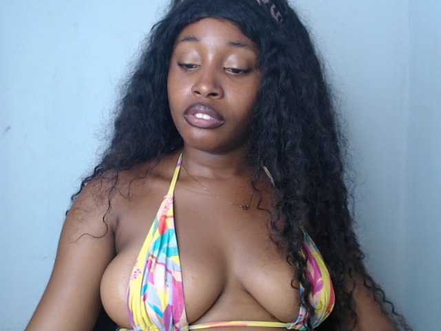 Nastygem live cam on BongaCams