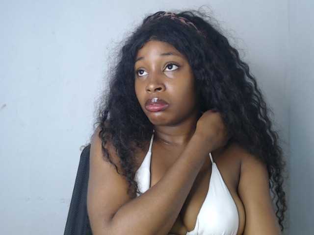 Nastygem live cam on BongaCams