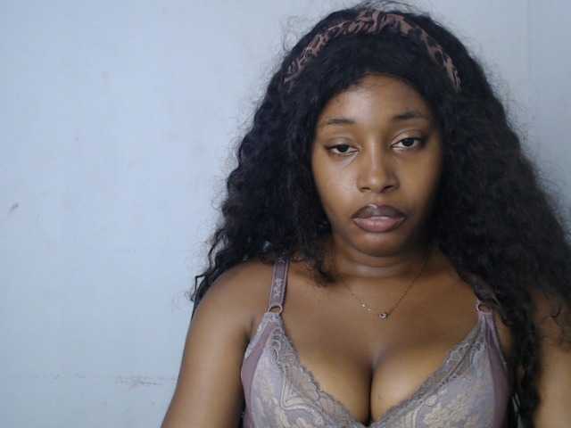 Nastygem live cam on BongaCams