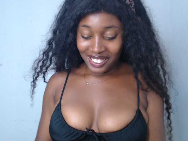 Nastygem live cam on BongaCams