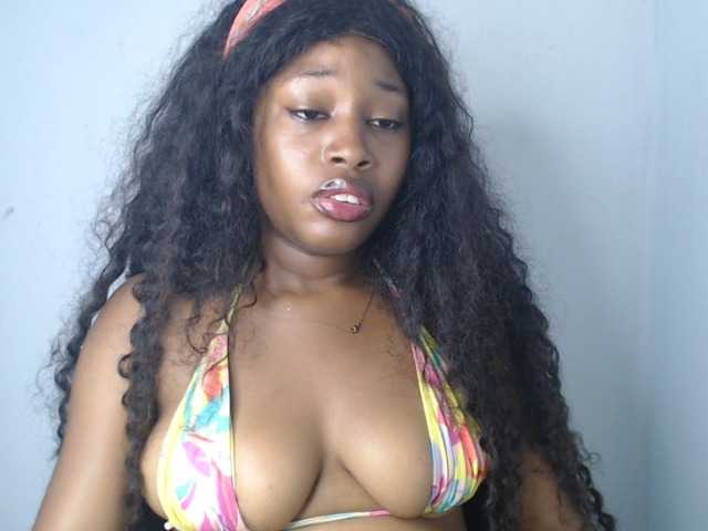 Nastygem live cam on BongaCams