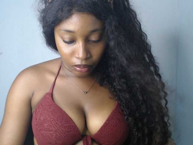 Nastygem live cam on BongaCams