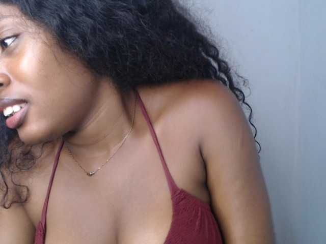 Nastygem live cam on BongaCams