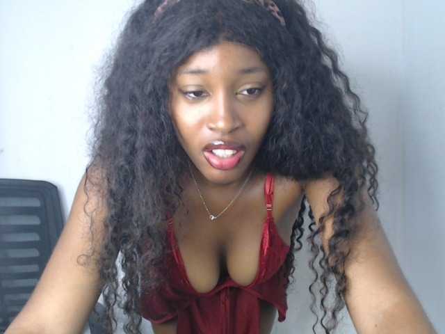 Nastygem live cam on BongaCams