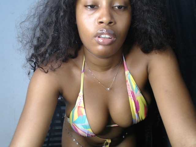 Nastygem live cam on BongaCams