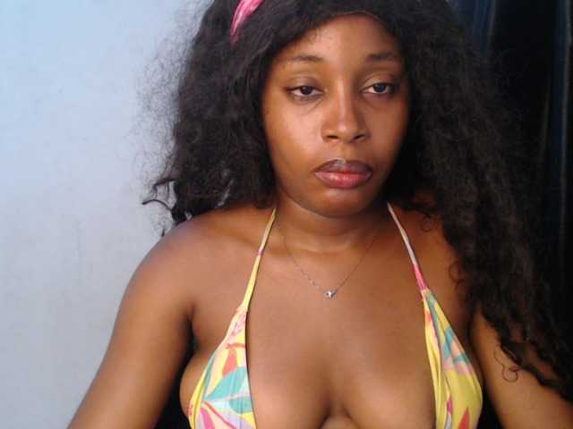 Nastygem live cam on BongaCams