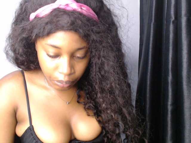 Nastygem live cam on BongaCams