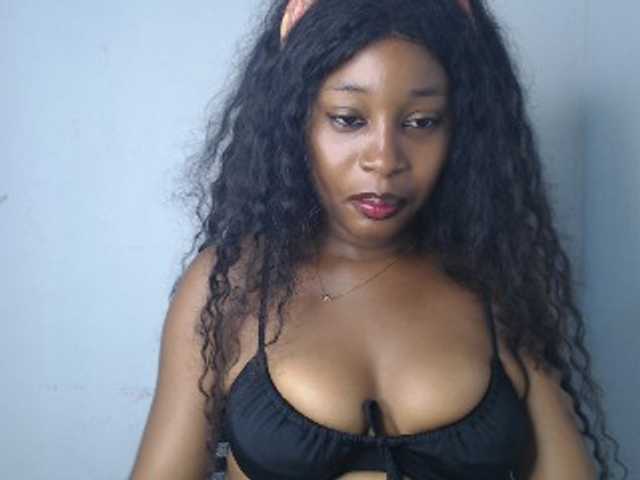 Nastygem live cam on BongaCams