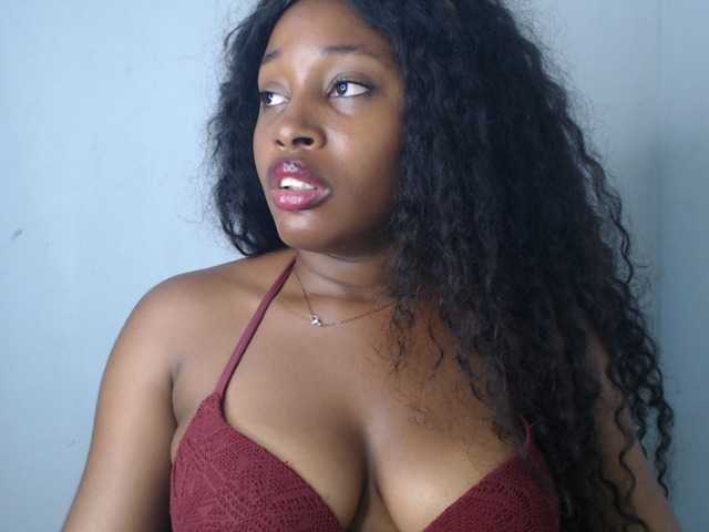Nastygem live cam on BongaCams