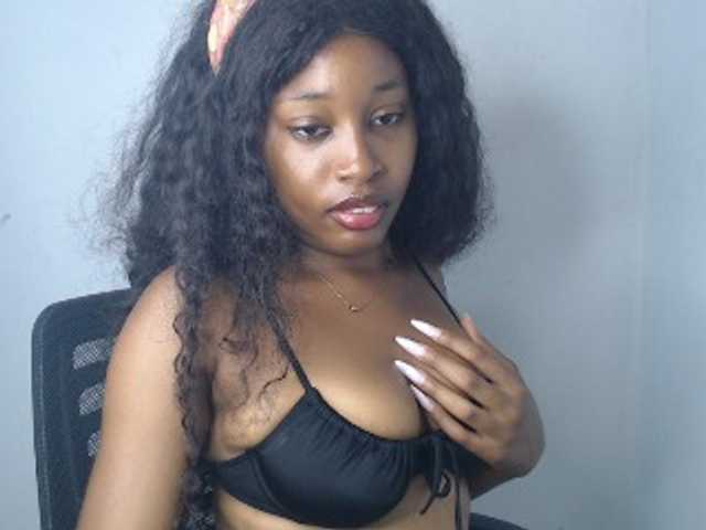 Nastygem live cam on BongaCams