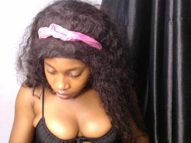 Nastygem live cam on BongaCams