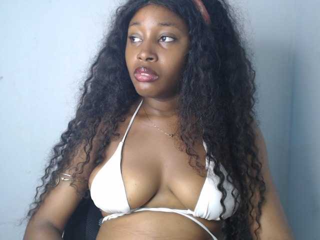 Nastygem live cam on BongaCams