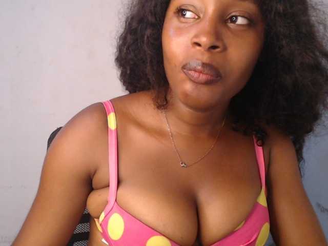 Nastygem, en vivo ahora en BongaCams
