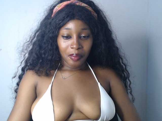Nastygem live cam on BongaCams
