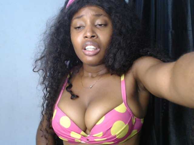 Nastygem live cam on BongaCams