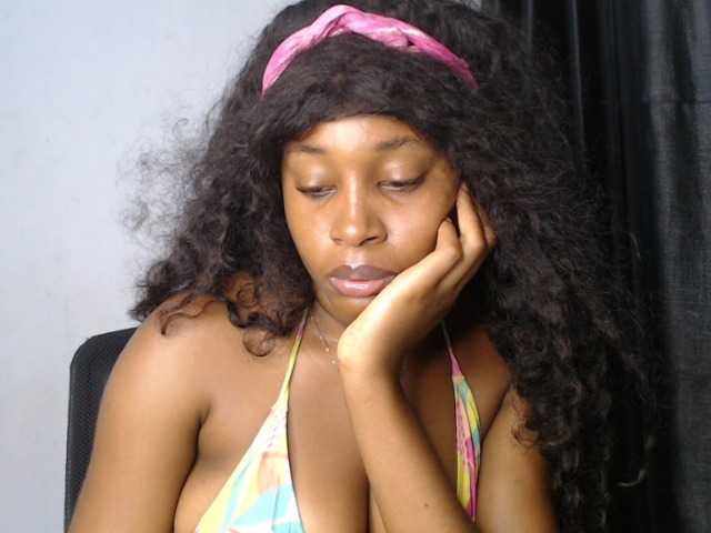 Nastygem live cam on BongaCams