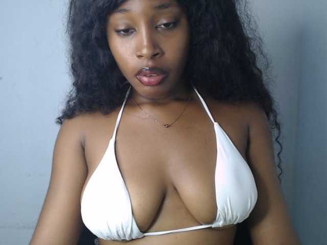 Nastygem live cam on BongaCams