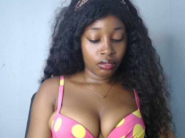 Nastygem live cam on BongaCams