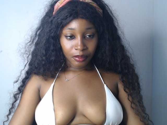 Nastygem live cam on BongaCams
